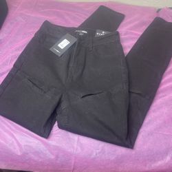 Black Skinny Jeans- Fashion Nova Jeans