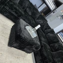 ✨️ Sectionals, 2pc Sofas ✨️ Furniture Queen Bedrooms, Dining Avail