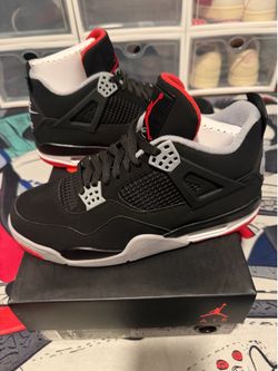 Jordan 4 Bred (2019) size 9.5