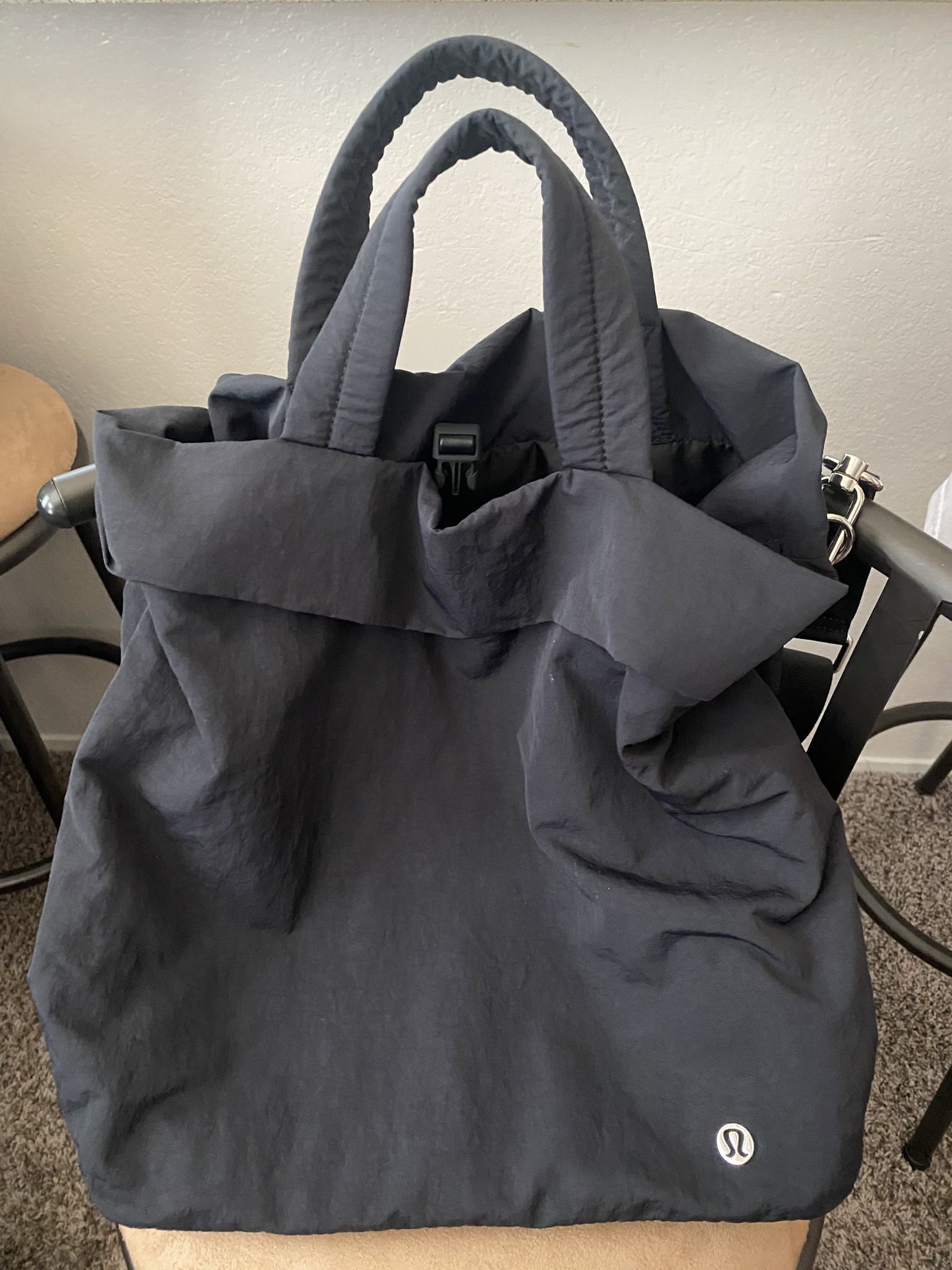 💼 Lululemon New Parent Tote Bag - Black