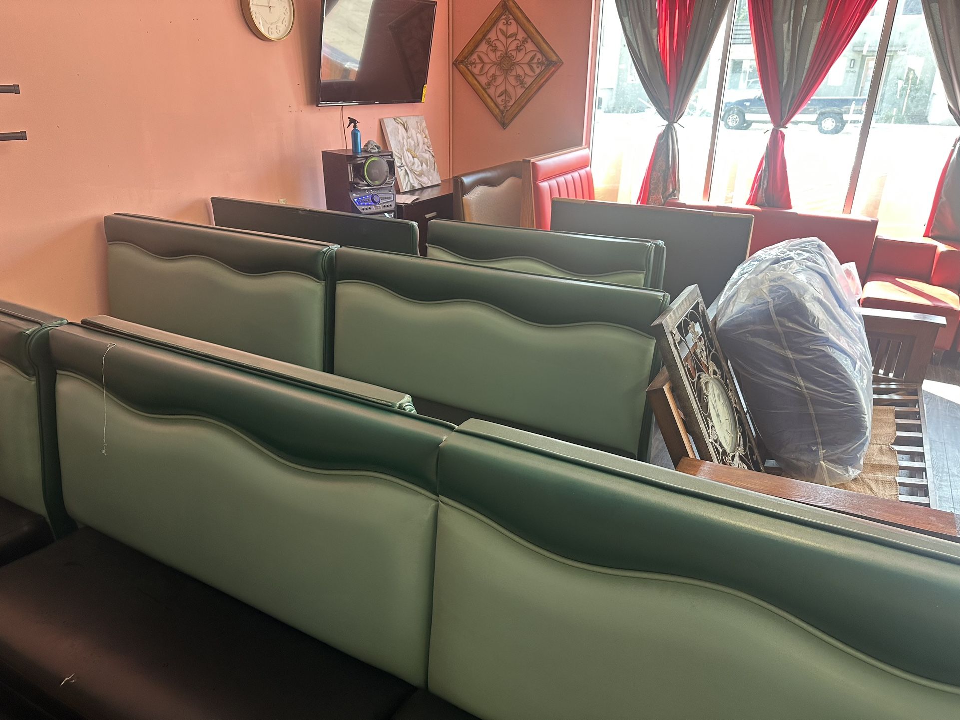 Se Venden 12 Boocths De Dis Medidas 48 Y 60 Por $1100 Asi Como Están