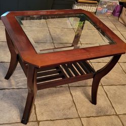 Set Of 2 Wooden and Glass Coffee End Table 
