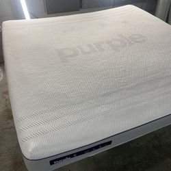 King Purple Premier 3 Mattress Set