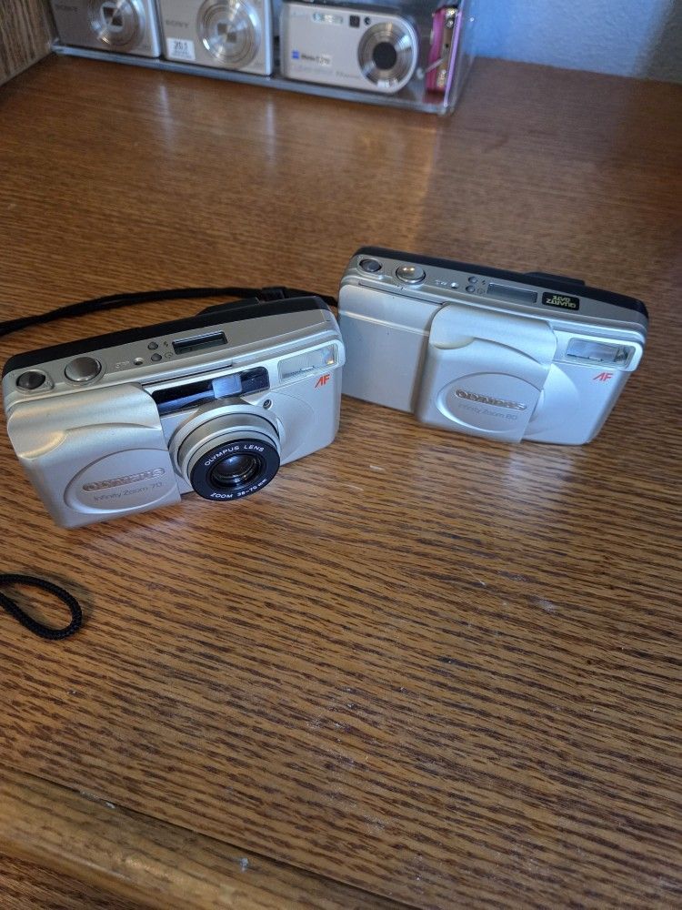 Olympus Infinity Zoom 80 And 70 AF Point & Shoot Film Camera