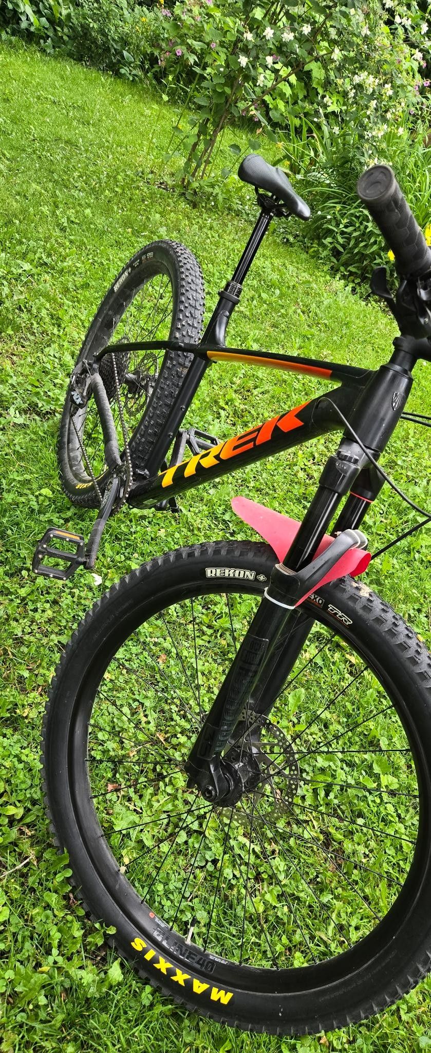 TREK Roscoe 8