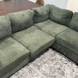 Couch(4 Seats)