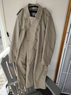 Windmere trenchcoat