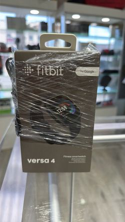 Fitbit Versa 4