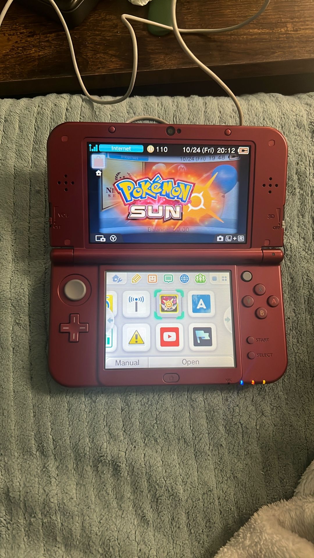 New Nintendo 3DS XL (Includes Game and Charger)
