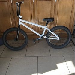Elite bmx