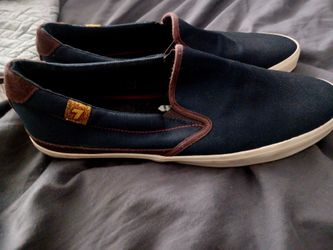 7 All MANKIND Men's Deck SHOES 7.5