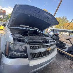 2018 Chevy Suburban Parting Out 
