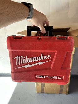Milwaukee Case