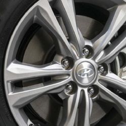 Santa Fe Kona Hyundai Elantra Rims Genesis Wheels Veloster