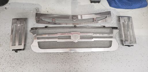 Lexani chrome grill set for range rover 2008