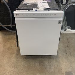 LG White Dishwasher 