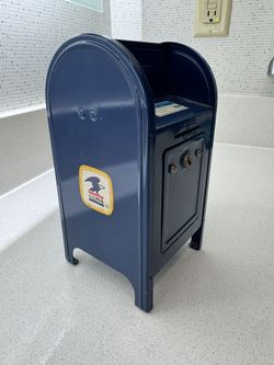 NOS Vintage Metal U. S. POST Office Blue Mail Box Coin Bank Collectable