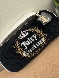 juicy couture barrel bag. 