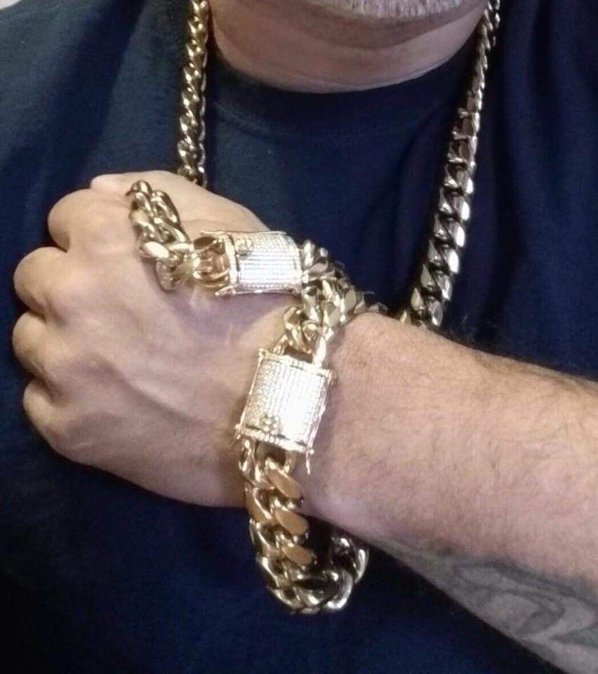 20MM Diamond Lock Cuban Link Set 14k Gold Plated Doesn't Loses Color 