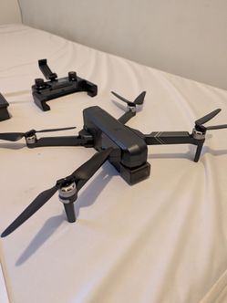 Drone with Remote Controller - Ruko F11
