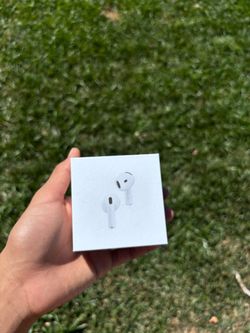 Airpods 4 (Active Noise Cancellation)