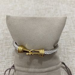 David Yurman 925 Sterling Silver Twisted Metal With A Gold Clasp Bracelet 