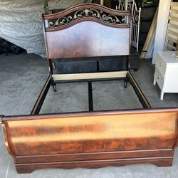 Queen Brown Bed Frame With Metal Base 