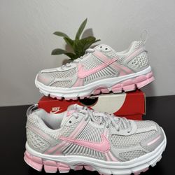 Nike Vomero 5 Women’s 