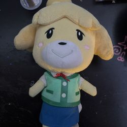 Isabelle Animal Crossing Plushie