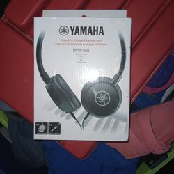 Yamaha Headphones 