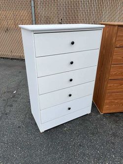 Beautiful Dresser White 