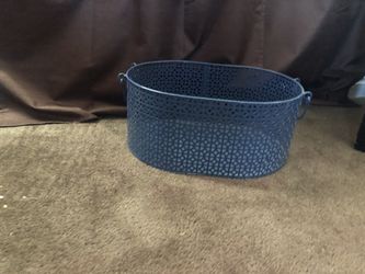 Brand new metal basket