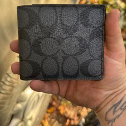 Coach Men’s Wallet 