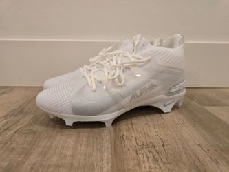 NIKE ALPHA MENACE 4 ELITE FOOTBALL CLEATS MENS...SZ 10...BRAND NEW