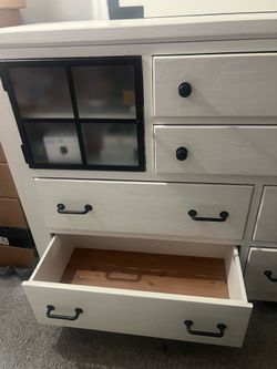 King Size Bedroom Furniture Set (All 3 Pieces)