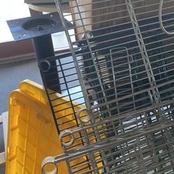 Wire Shelf Racks With No Support Poles 18"x48" Diameter Of Poles 1.25"