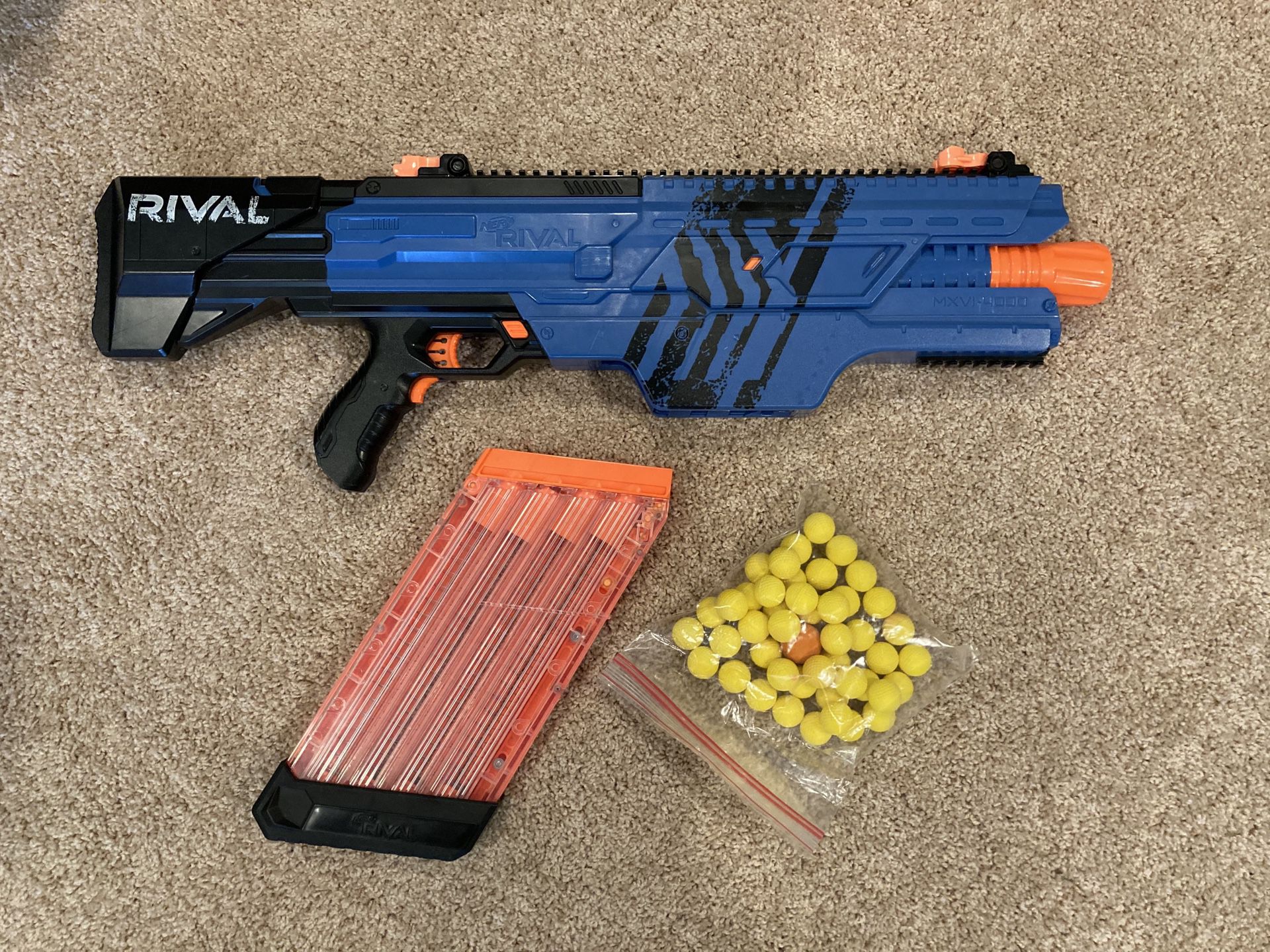 Nerf Rival MXVI-4000 Blue battery operated