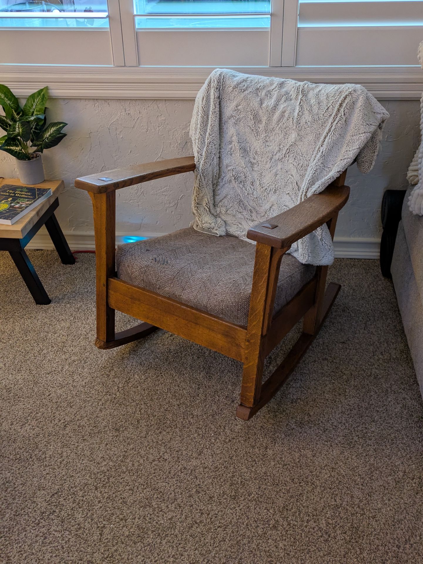 arts and craft rocking chair