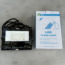 Pack Of 4 Melpo IP66 30W LED Flood Lights