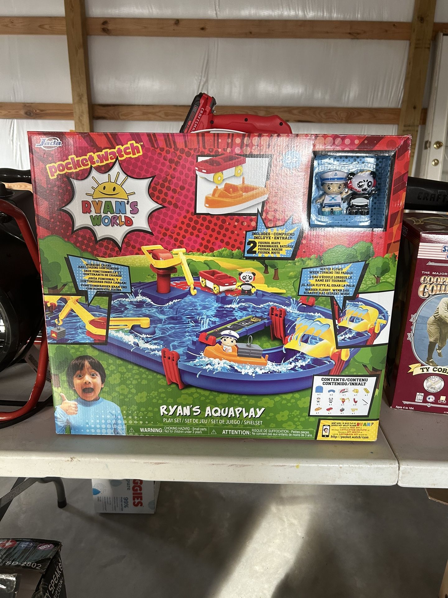 Jada Toys Aquaplay Ryan'S World Water Playset, Indoor And Outdoor Water Toy, Red And Blue Water Table, 2 Characters, 2 Boats Included 20.00 X 4.00 X 18.00 Inches