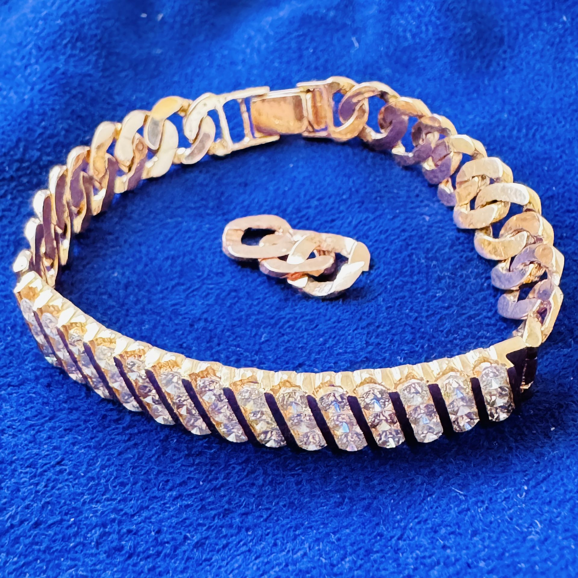 Outstanding‼️ Solid Rose Gold Diamond Bracelet 😍