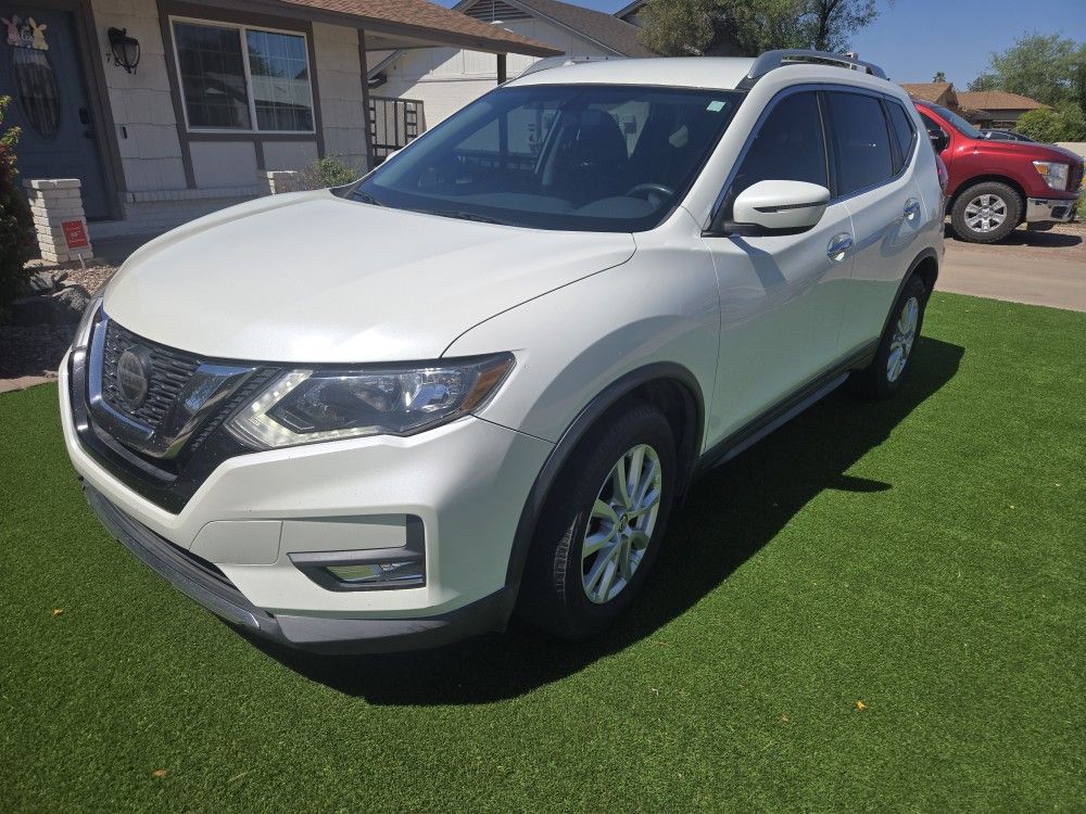 2018 Nissan Rogue