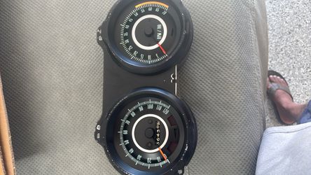 1967 Camaro dash cluster