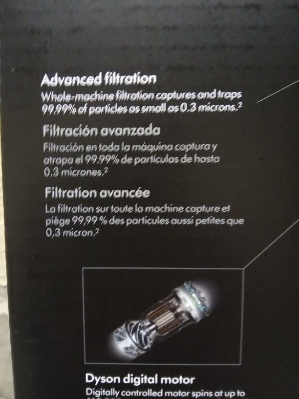 Dyson V8 Origin New In Box