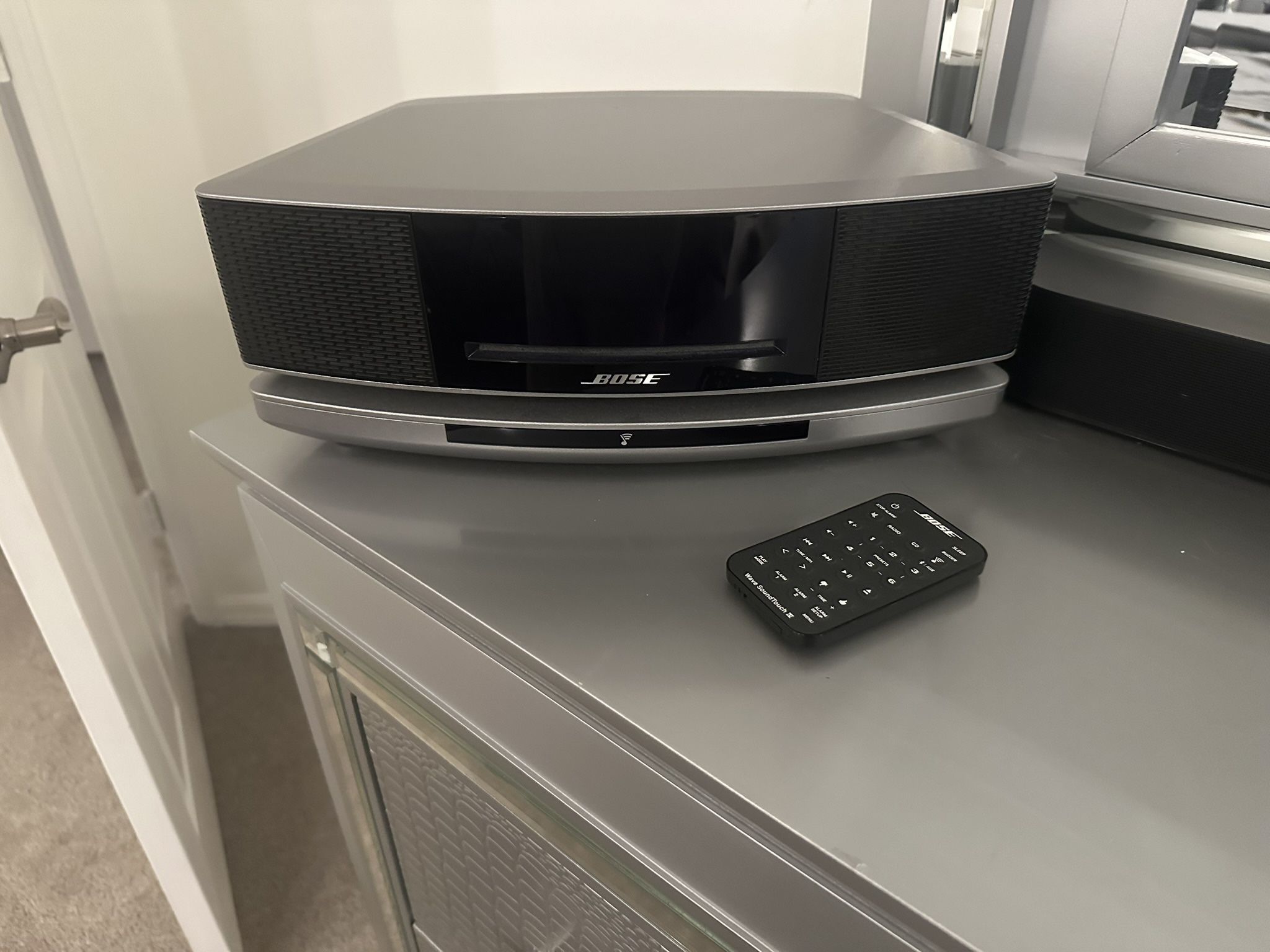 Bose Wave SoundTouch Music System IV in Platinum Silver