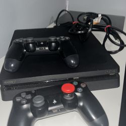 PS4 Console