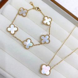 Double-sided clover side groove titanium steel light luxury niche design couple