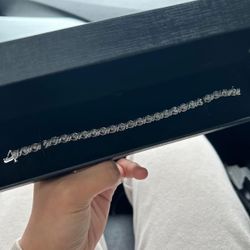 Beautiful Diamond & gemstone KAY Jeweler bracelet  NEED GONE