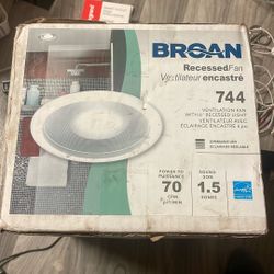 Broan Recessed Ventilation Fan Light, 
