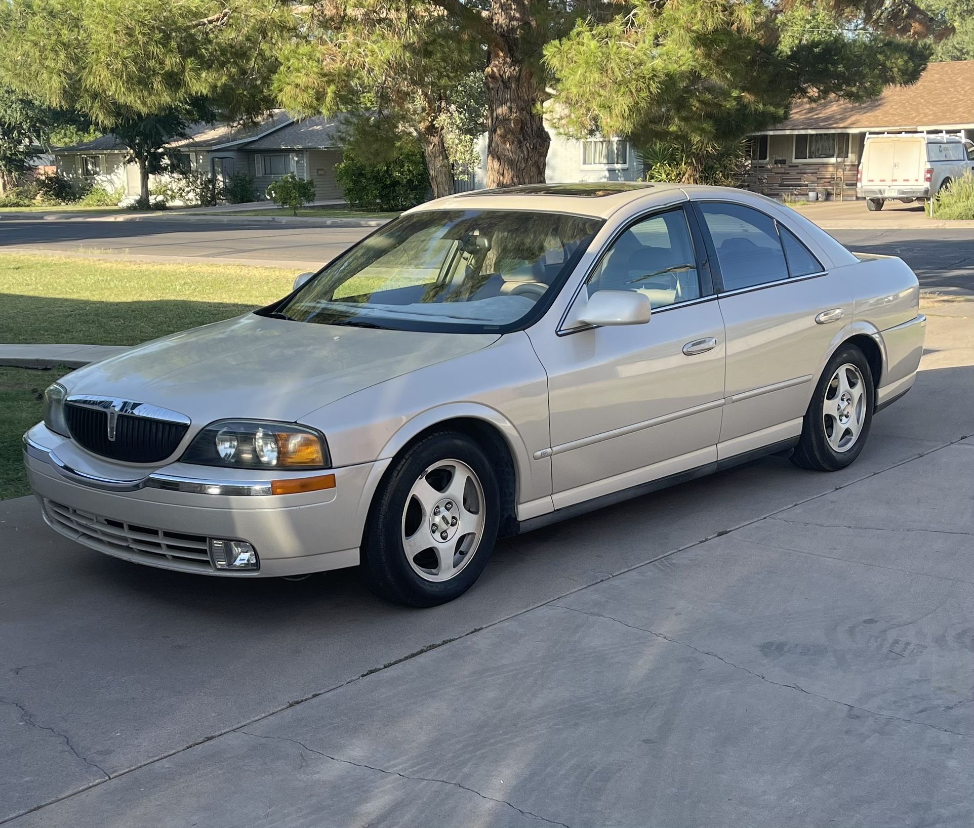 2000 Lincoln LS